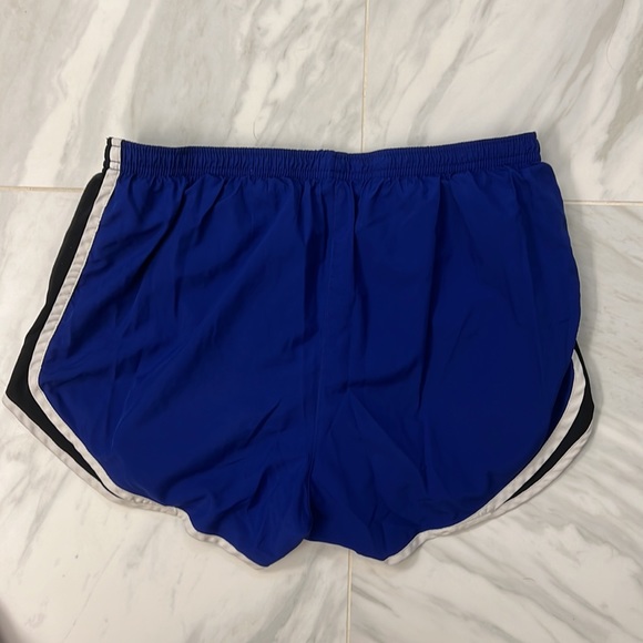 Nike Tempo Dri Fit Running shorts - No draw string - Picture 3 of 5